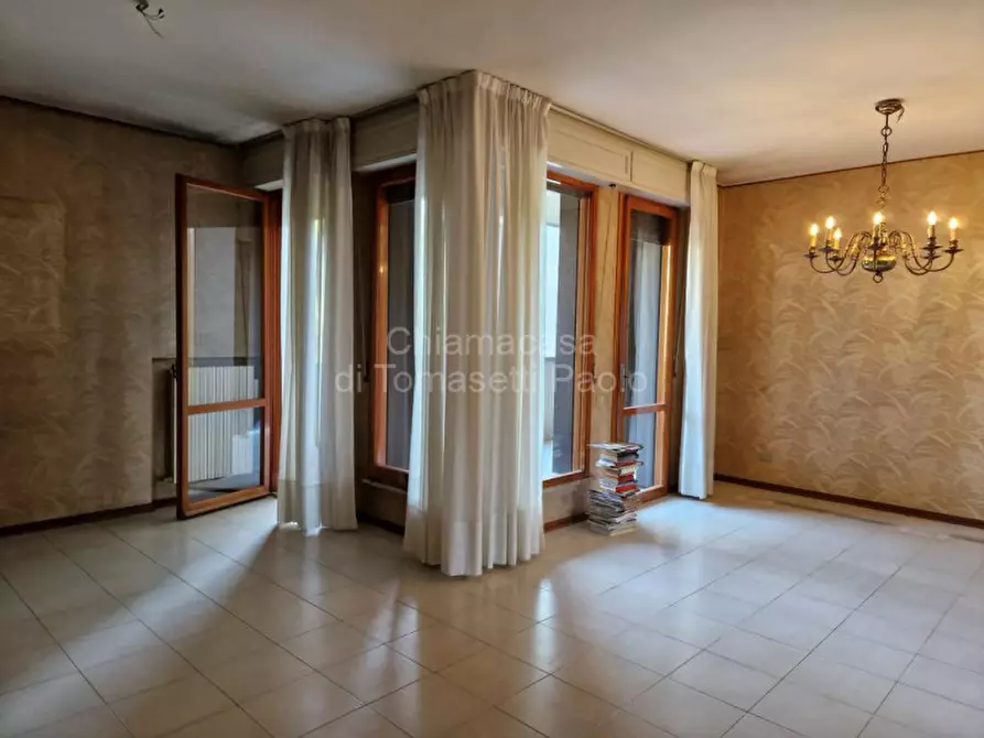 Immagine 1 di Appartamento in vendita  in Via Goito a Pesaro