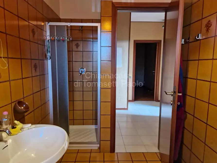 Immagine 20 di Appartamento in vendita  in Via Goito a Pesaro