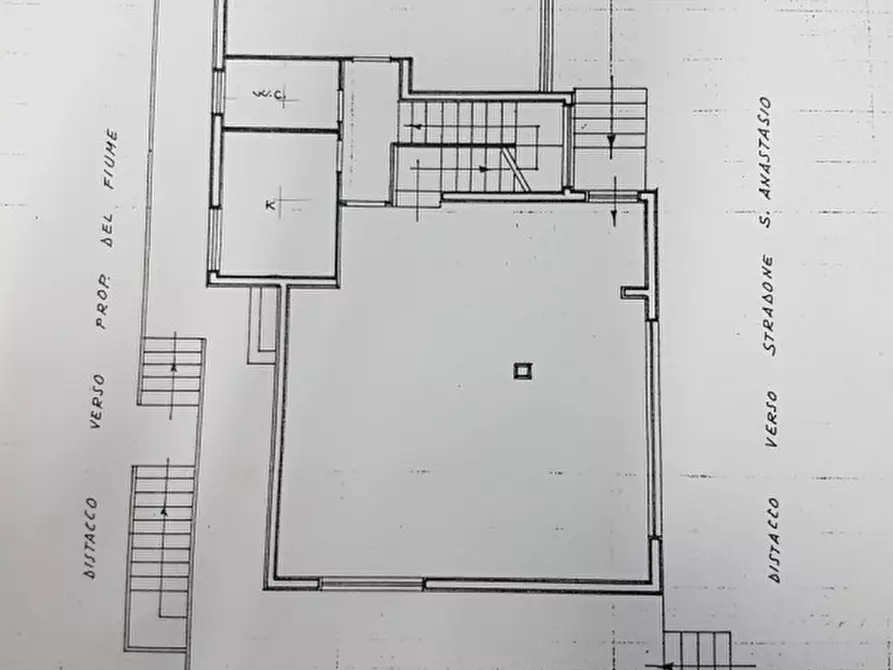 Immagine 34 di Villa in vendita  in Via dei Pitosfori a Anzio