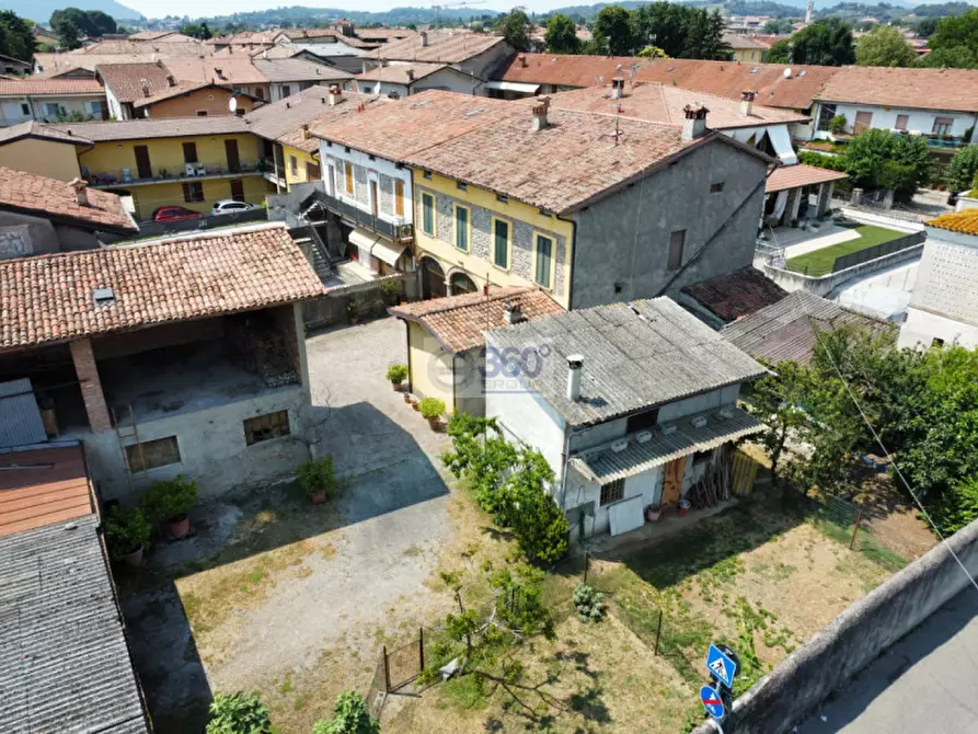 Immagine 2 di Rustico / casale in vendita  in Vicolo Rossini a Cazzago San Martino