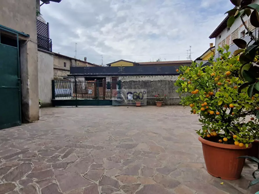 Immagine 4 di Rustico / casale in vendita  in Vicolo Rossini a Cazzago San Martino