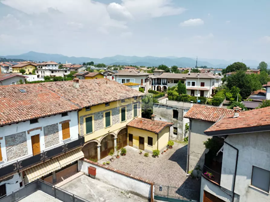Immagine 41 di Rustico / casale in vendita  in Vicolo Rossini a Cazzago San Martino