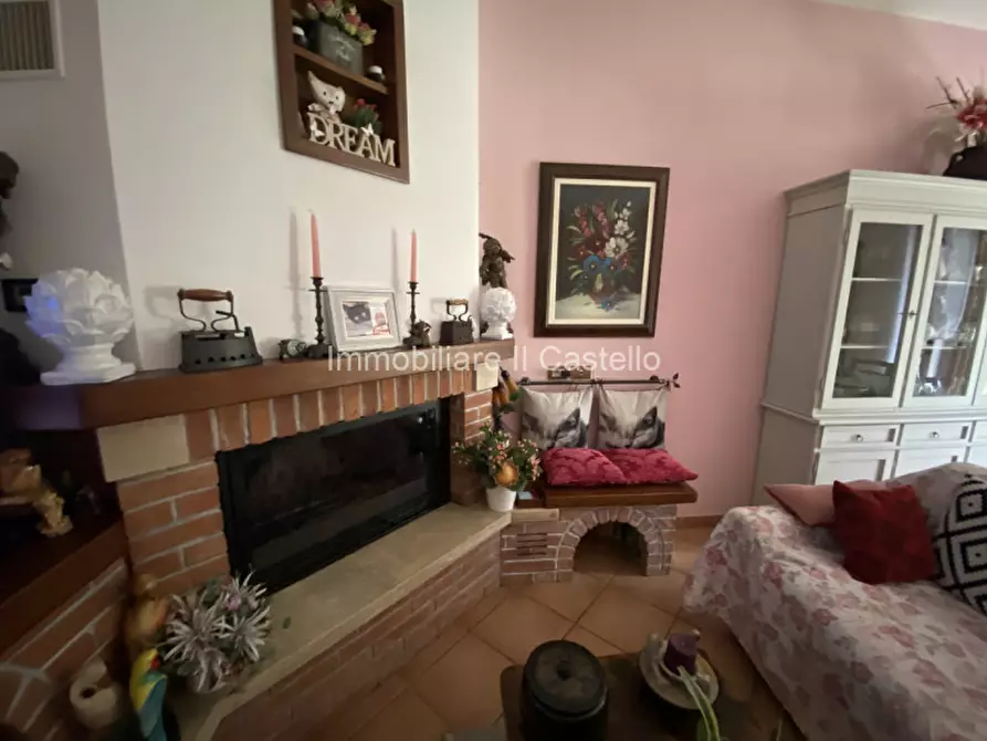 Immagine 4 di Casa indipendente in vendita  in maranzano a Città Della Pieve