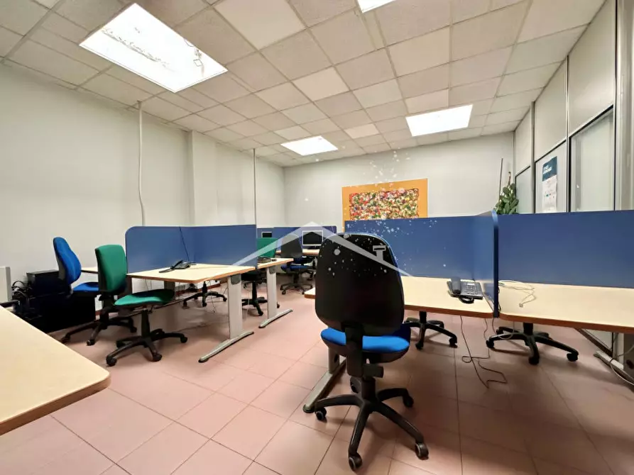 Immagine 10 di Ufficio in affitto  in Via della croce rossa 30 a Padova