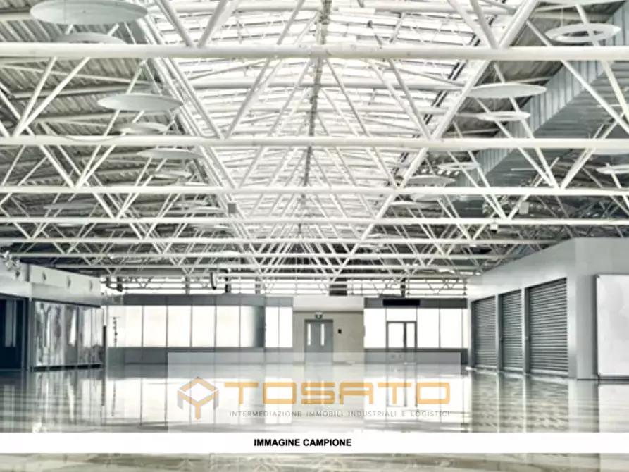 Capannone industriale in vendita a Cavaion Veronese