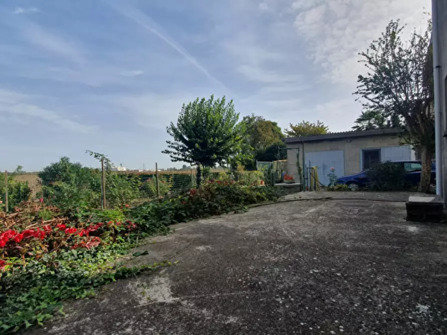 Immagine 19 di Casa indipendente in vendita  in VIA PAPAZZONI a Cavezzo