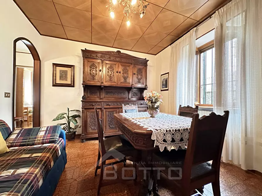 Immagine 2 di Appartamento in vendita  in Via Montrigone 75 a Borgosesia