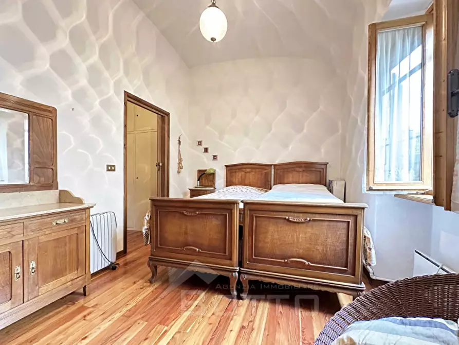 Immagine 8 di Appartamento in vendita  in Via Montrigone 75 a Borgosesia