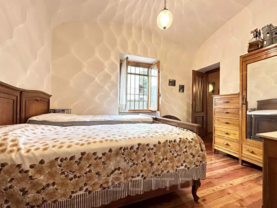 Immagine 9 di Appartamento in vendita  in Via Montrigone 75 a Borgosesia