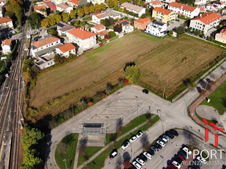Immagine 6 di Terreno in vendita  in STRADA DEGLI ONGARI a Noale