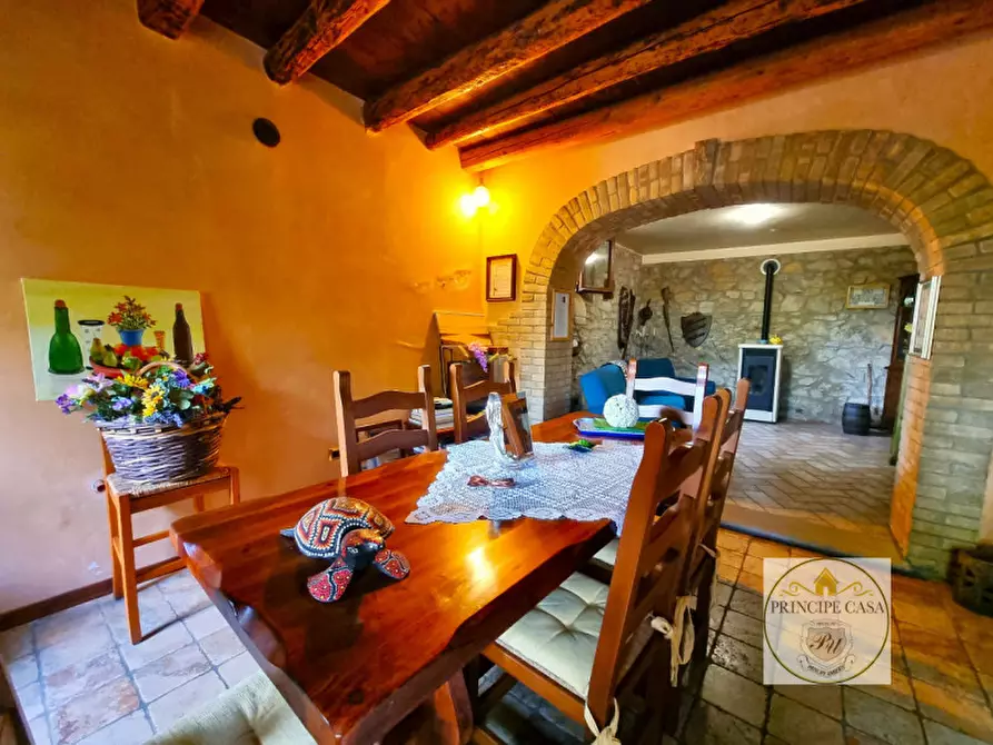 Immagine 8 di Rustico / casale in vendita  in via fontana a Arqua' Petrarca