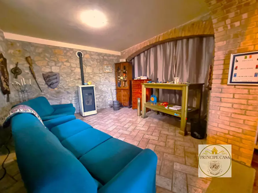 Immagine 9 di Rustico / casale in vendita  in via fontana a Arqua' Petrarca