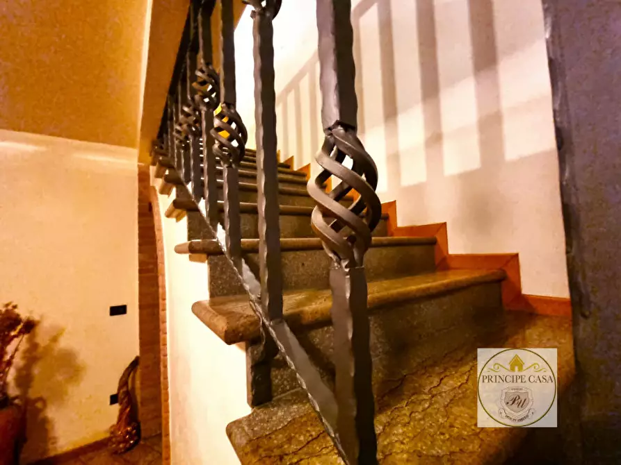 Immagine 12 di Rustico / casale in vendita  in via fontana a Arqua' Petrarca