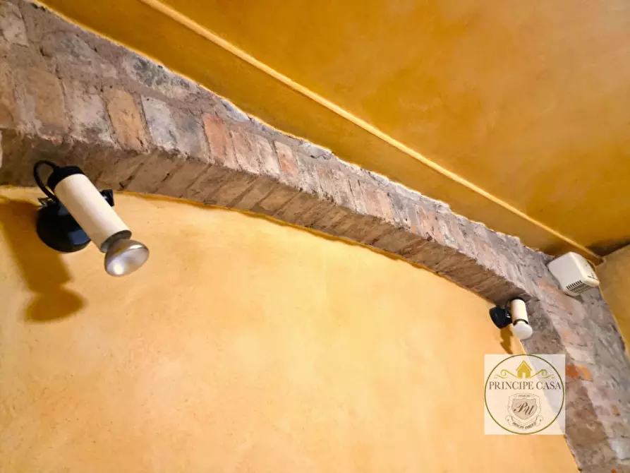 Immagine 19 di Rustico / casale in vendita  in via fontana a Arqua' Petrarca