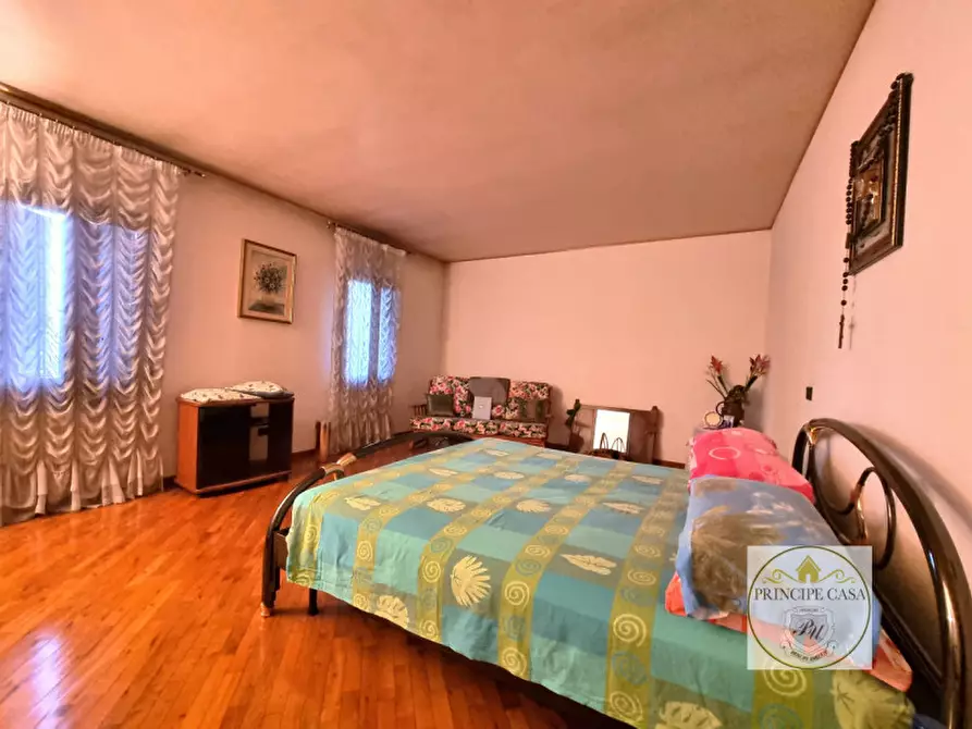 Immagine 25 di Rustico / casale in vendita  in via fontana a Arqua' Petrarca