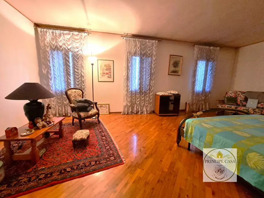 Immagine 26 di Rustico / casale in vendita  in via fontana a Arqua' Petrarca