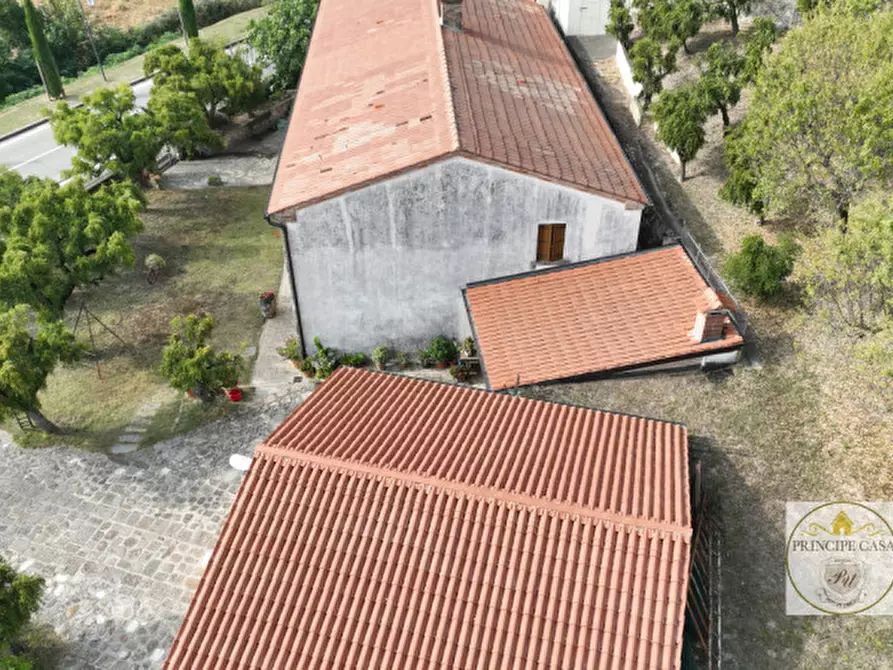 Immagine 33 di Rustico / casale in vendita  in via fontana a Arqua' Petrarca