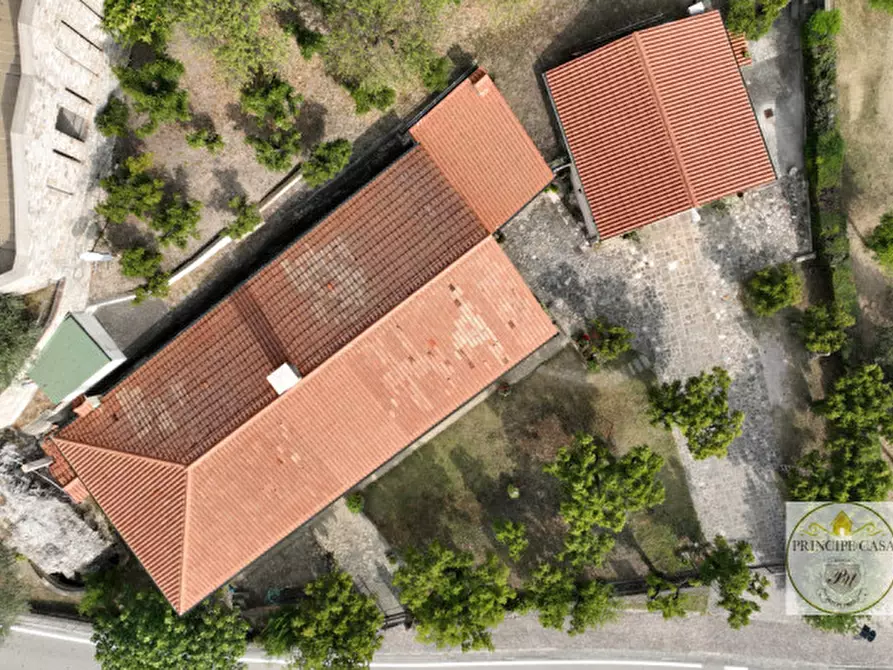 Immagine 34 di Rustico / casale in vendita  in via fontana a Arqua' Petrarca