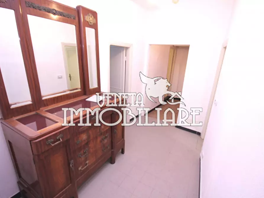 Immagine 10 di Appartamento in affitto  in Piazza Banchi a Genova