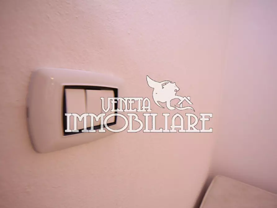 Immagine 14 di Appartamento in affitto  in Piazza Banchi a Genova