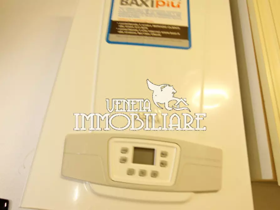 Immagine 17 di Appartamento in affitto  in Piazza Banchi a Genova