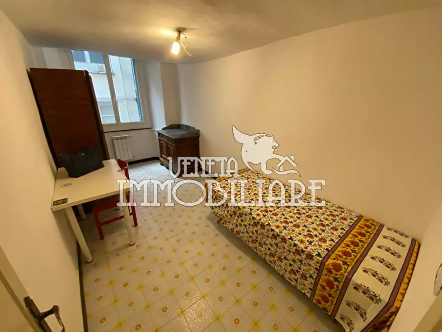 Immagine 22 di Appartamento in affitto  in Piazza Banchi a Genova