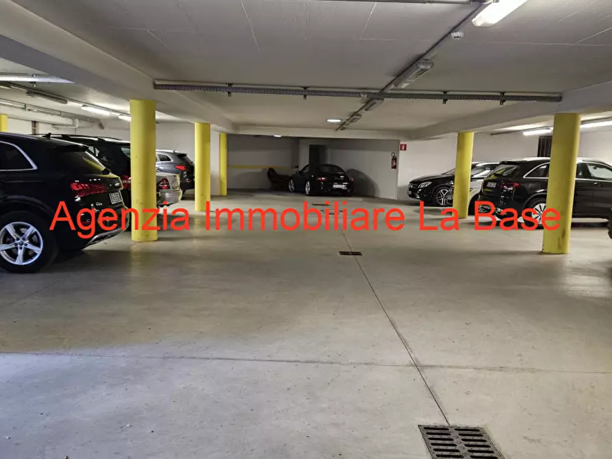 Immagine 23 di Hotel in vendita  in Via Cavour a Laces .Latsch.