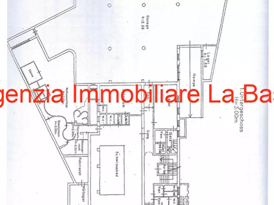 Immagine 25 di Hotel in vendita  in Via Cavour a Laces .Latsch.