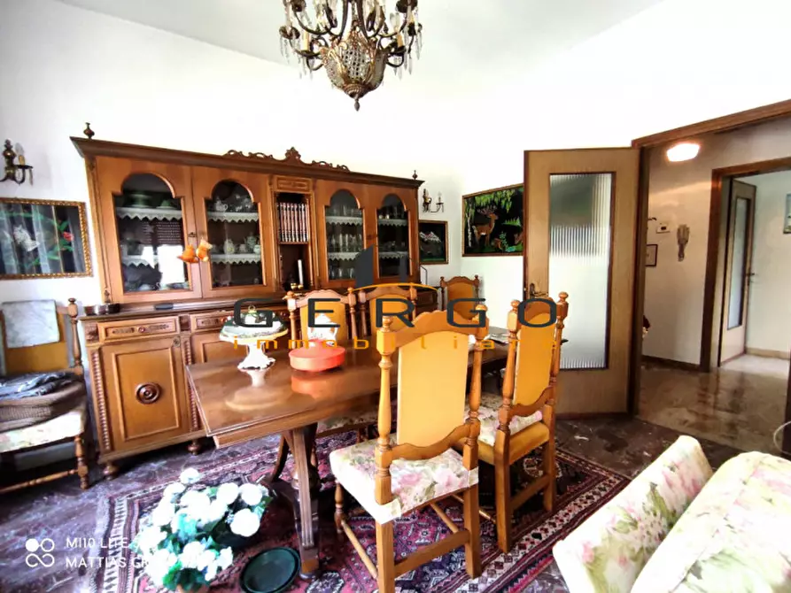 Immagine 1 di Casa indipendente in vendita  in VIA SAN FLORIANO a Vittorio Veneto