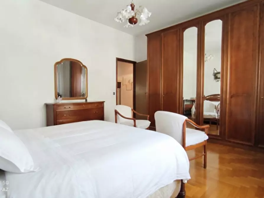 Immagine 10 di Casa indipendente in vendita  in VIA SAN FLORIANO a Vittorio Veneto
