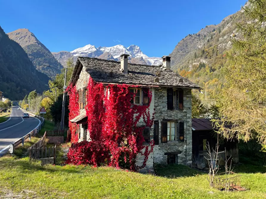 Immagine 1 di Casa indipendente in vendita  in via circonvallazione 16 a Alagna Valsesia