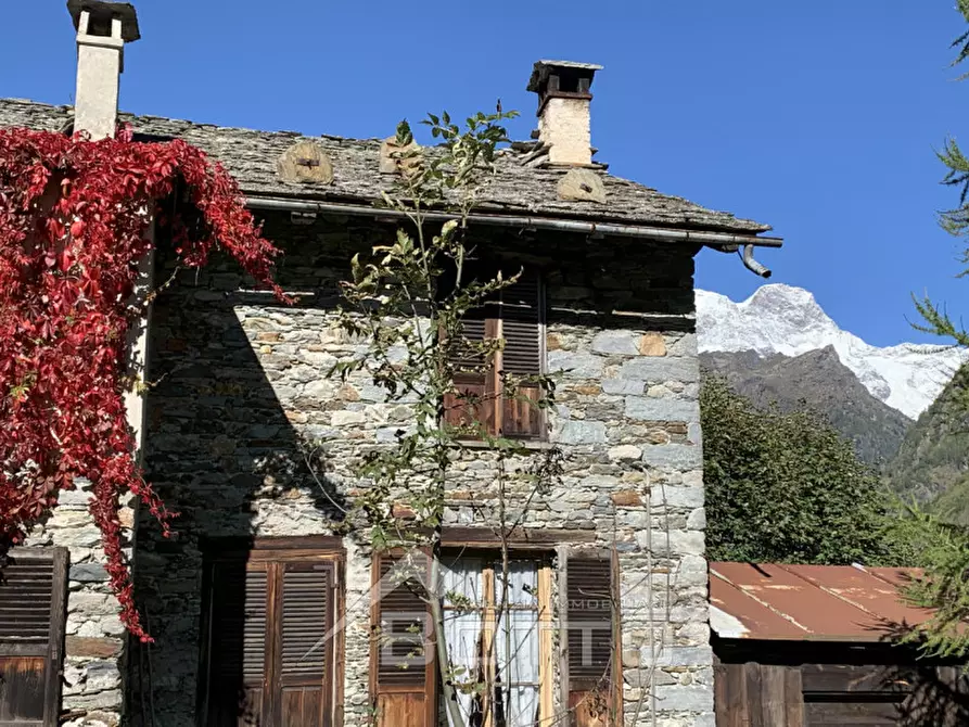 Immagine 1 di Casa indipendente in vendita  in via circonvallazione 16 a Alagna Valsesia