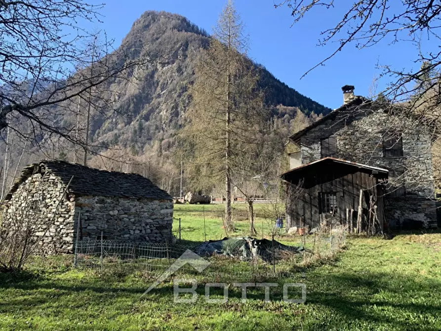 Immagine 1 di Casa indipendente in vendita  in via circonvallazione 16 a Alagna Valsesia