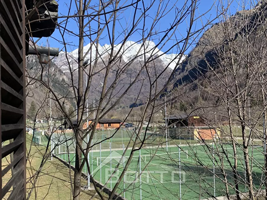Immagine 10 di Casa indipendente in vendita  in via circonvallazione 16 a Alagna Valsesia