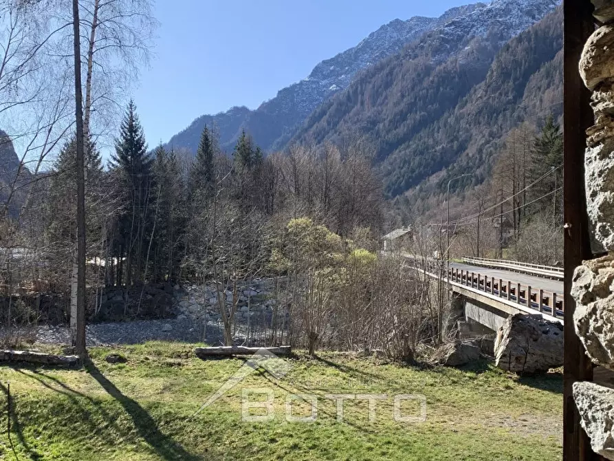 Immagine 36 di Casa indipendente in vendita  in via circonvallazione 16 a Alagna Valsesia