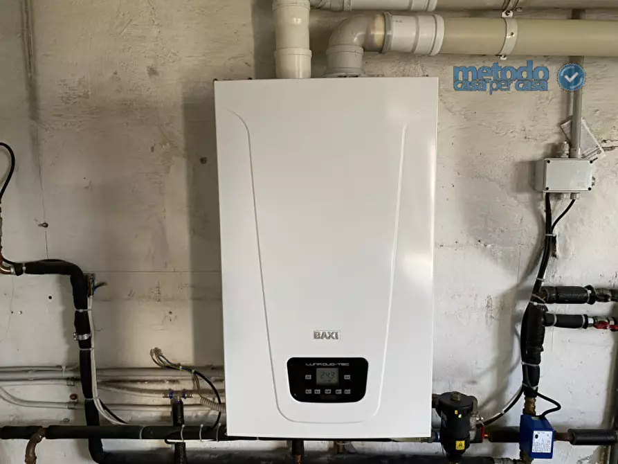 Immagine 11 di Villetta a schiera in vendita  a San Martino Di Venezze