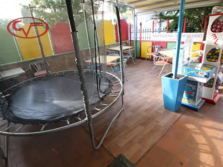 Immagine 2 di Attività commerciale in vendita  in Ponte alle Forche a San Giovanni Valdarno