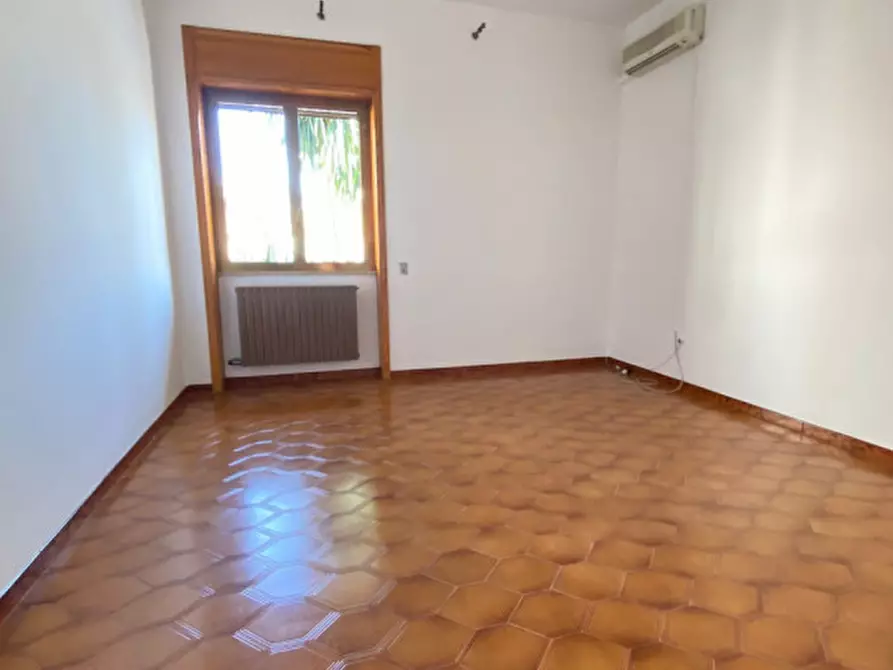 Immagine 25 di Appartamento in vendita  in via basento a Monteroni Di Lecce