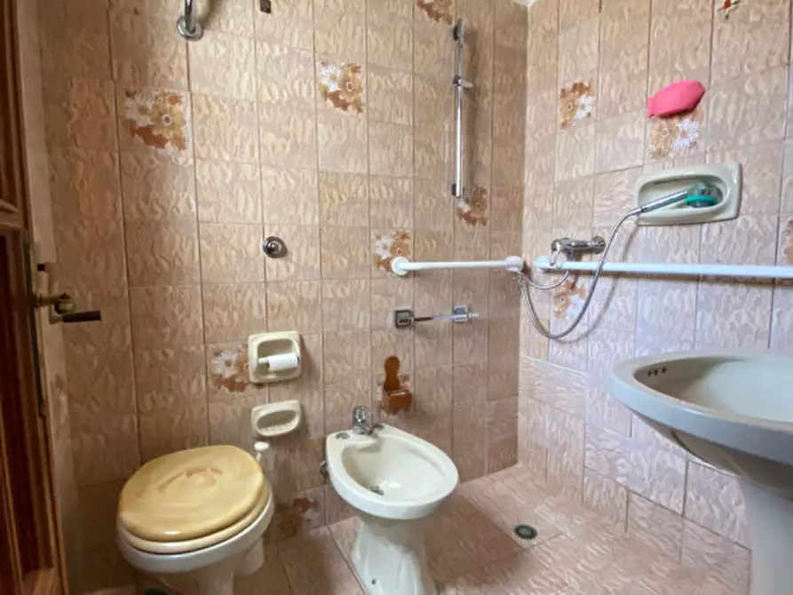 Immagine 29 di Appartamento in vendita  in via basento a Monteroni Di Lecce