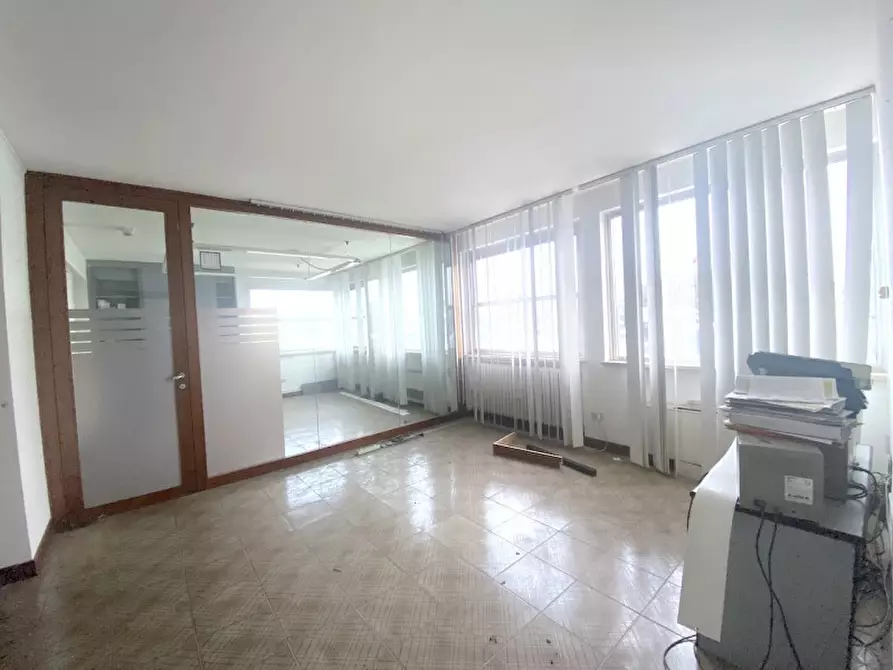 Immagine 7 di Ufficio in affitto  in via ponte ospedaletto a Longiano