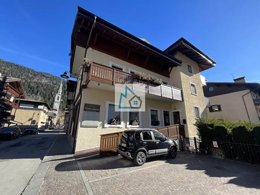 Immagine 1 di Appartamento in vendita  in Viale Marconi 27 a Pinzolo