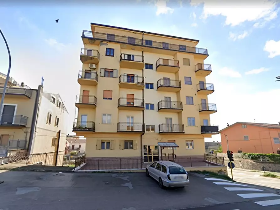 Immagine 1 di Appartamento in vendita  in Via Potenza nr. 43 a Atella