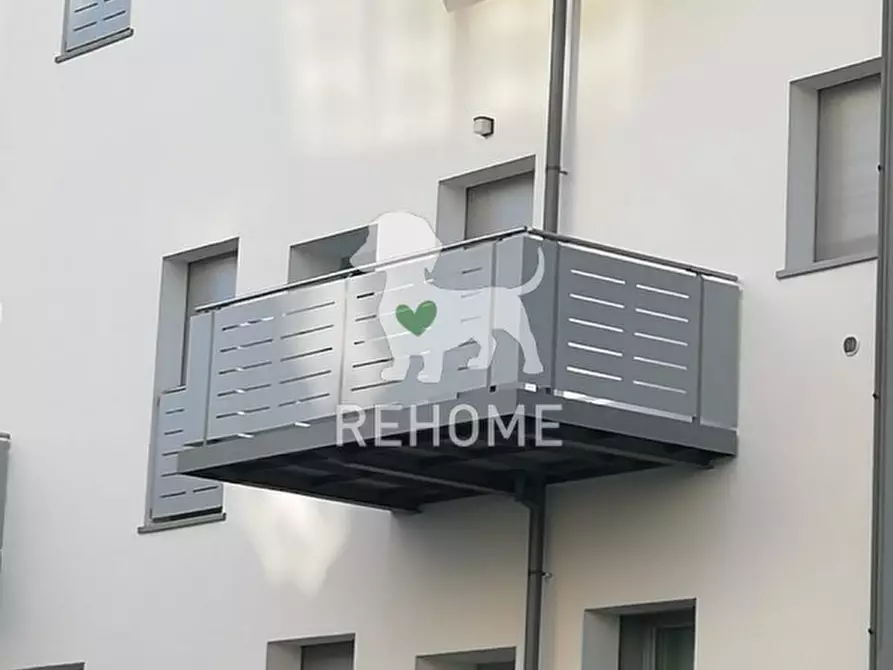 Immagine 5 di Attività commerciale in vendita  in Piazzetta Costantini a Pordenone