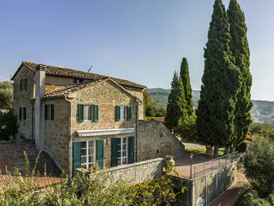 Immagine 1 di Rustico / casale in vendita  in via San Vincenzo Ferrer a Passignano Sul Trasimeno