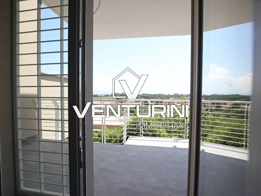 Immagine 13 di Appartamento in vendita  in Via Morazzone, 18 a Roma