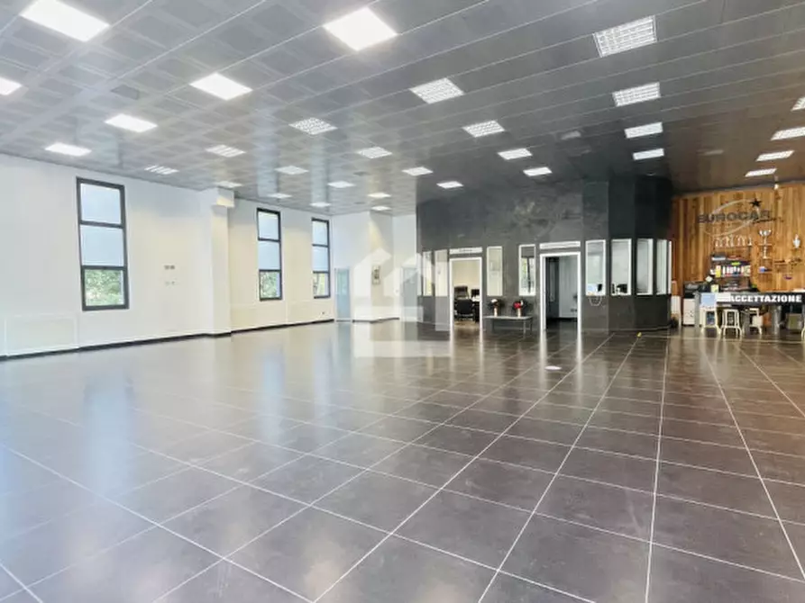 Immagine 1 di Ufficio in affitto  in Via Quattro Novembre a Prevalle