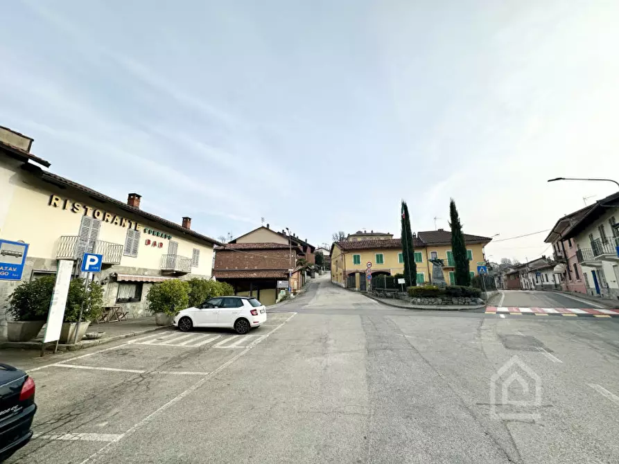 Immagine 27 di Attività commerciale in vendita  in Via Roma 1 a Berzano Di San Pietro