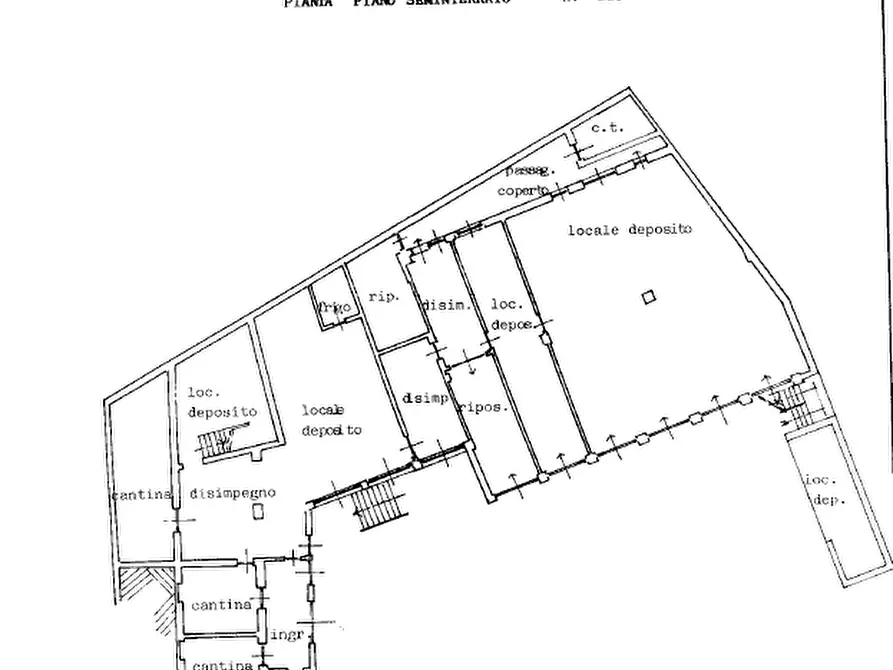 Immagine 29 di Attività commerciale in vendita  in Via Roma 1 a Berzano Di San Pietro
