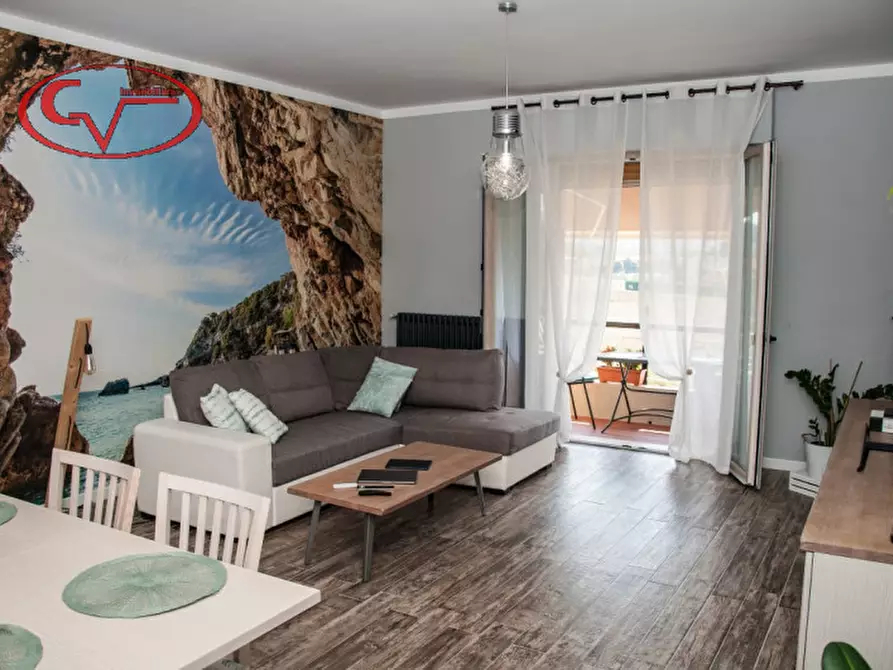 Immagine 1 di Appartamento in vendita  in via Modesta Rossi a Laterina Pergine Valdarno
