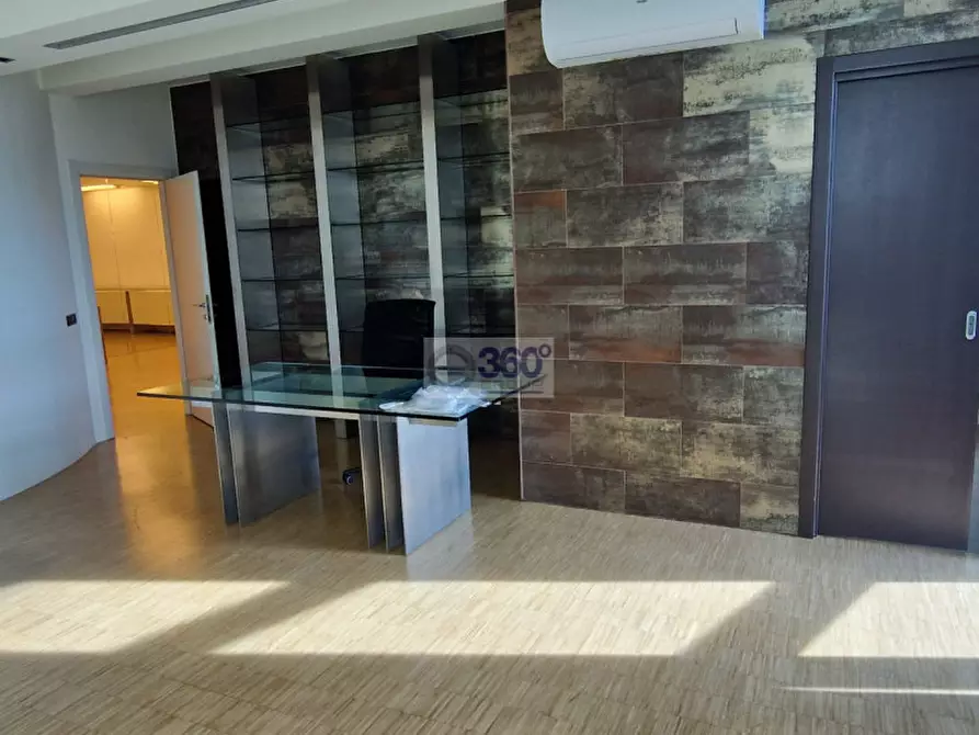 Immagine 15 di Ufficio in affitto  in Via Carabioli a Cellatica